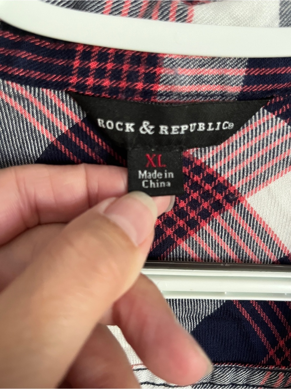 Rock & Republic Women's Sleeveless Plaid Grommet Embellished Shirt Size XL - Picture 3 of 7
